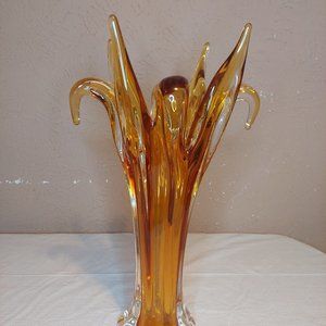 Beautiful Amber Murano Handkerchief Vase